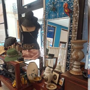 imgi_7_Detalls-interior-botiga